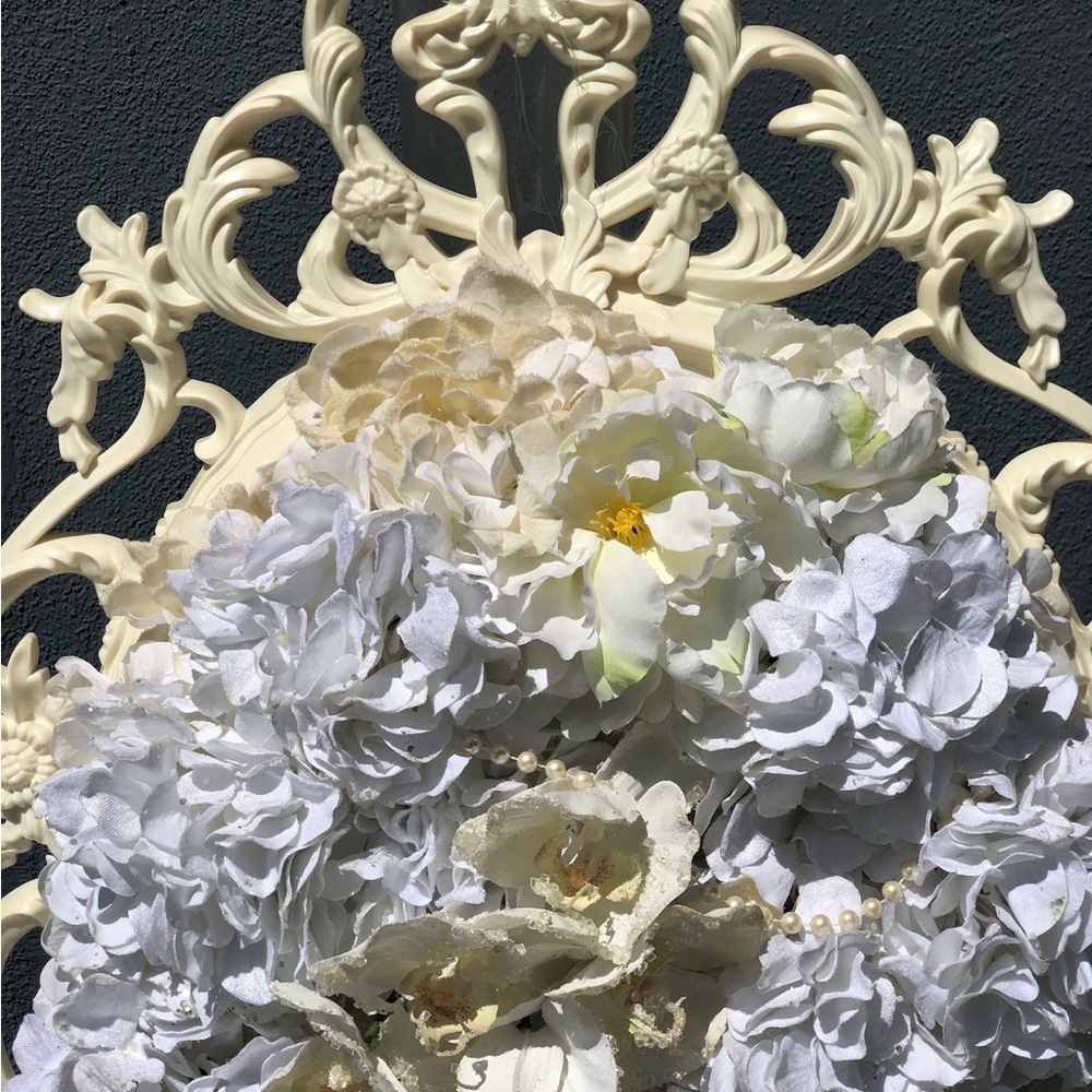 Silk flower fram